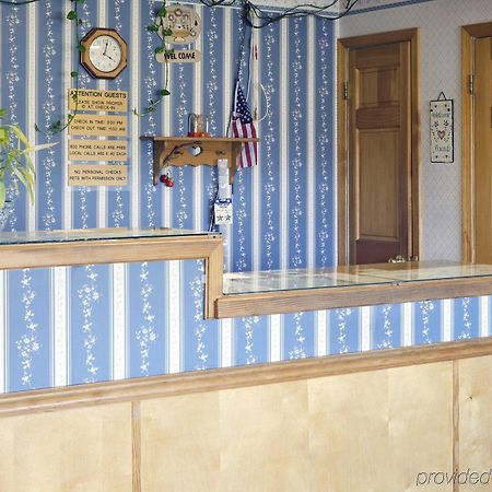 Americas Best Value Inn 温切斯特 内观 照片